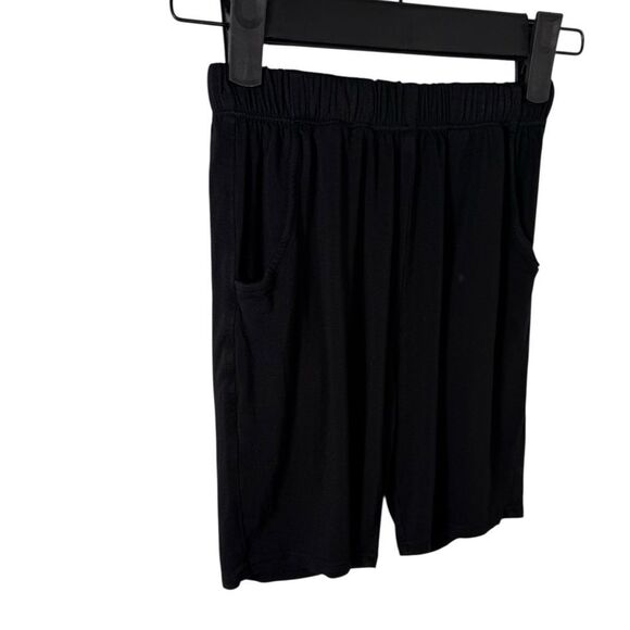 Posh Peanut Kids Black Pull On Elastic Waist Shorts - Picture 5 of 6